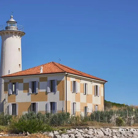 Colorful With Patio Appartement Bibione